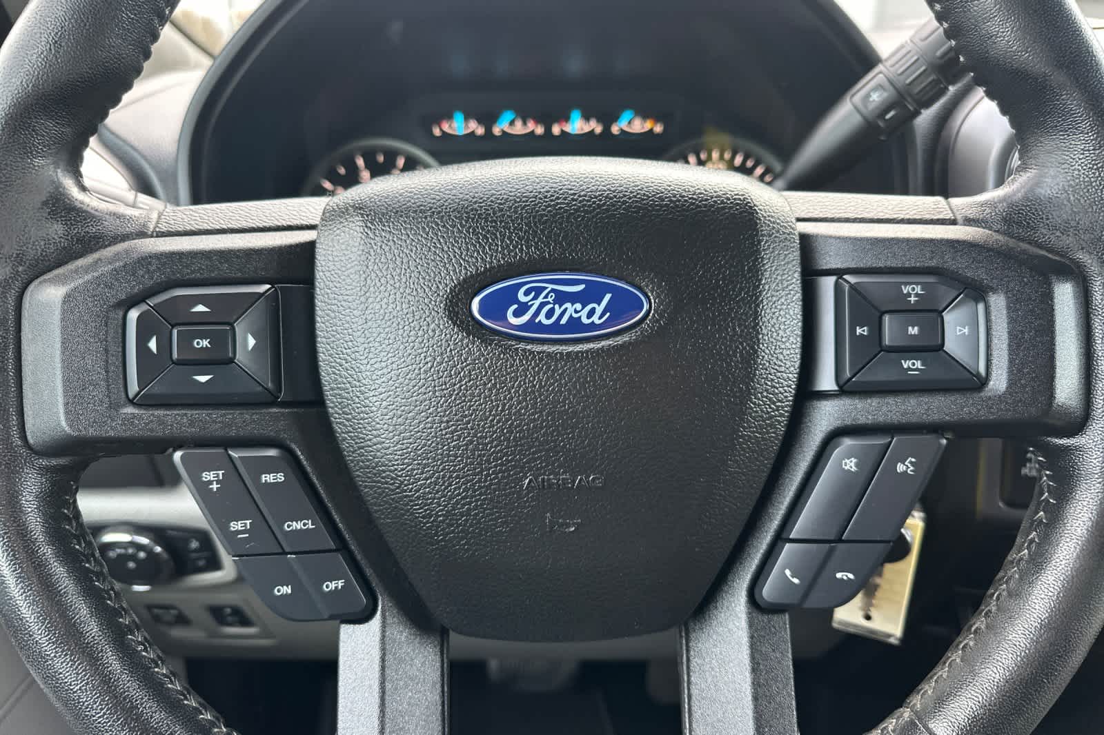 Thumbnail: 2018 Ford F-150 - 21