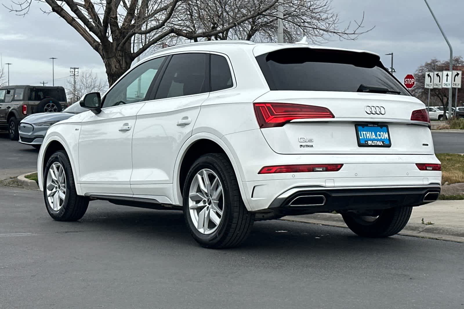 Thumbnail: 2023 Audi Q5 - 6