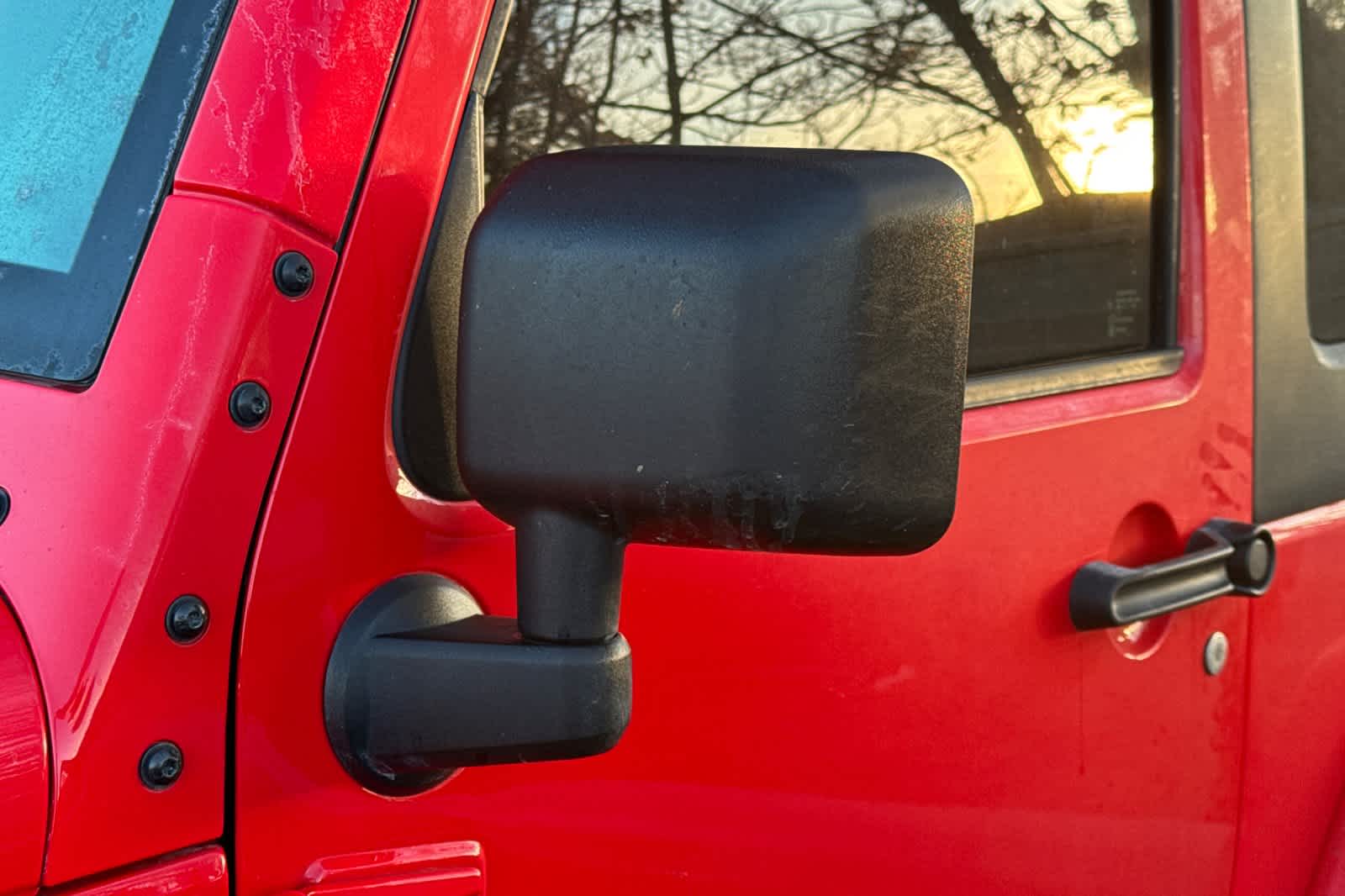 Thumbnail: 2016 Jeep Wrangler - 7