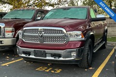 2017 Ram 1500 Laramie Truck Crew Cab