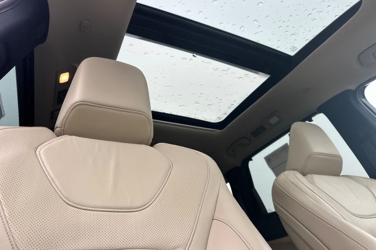 Thumbnail: 2025 INFINITI QX60 - 18