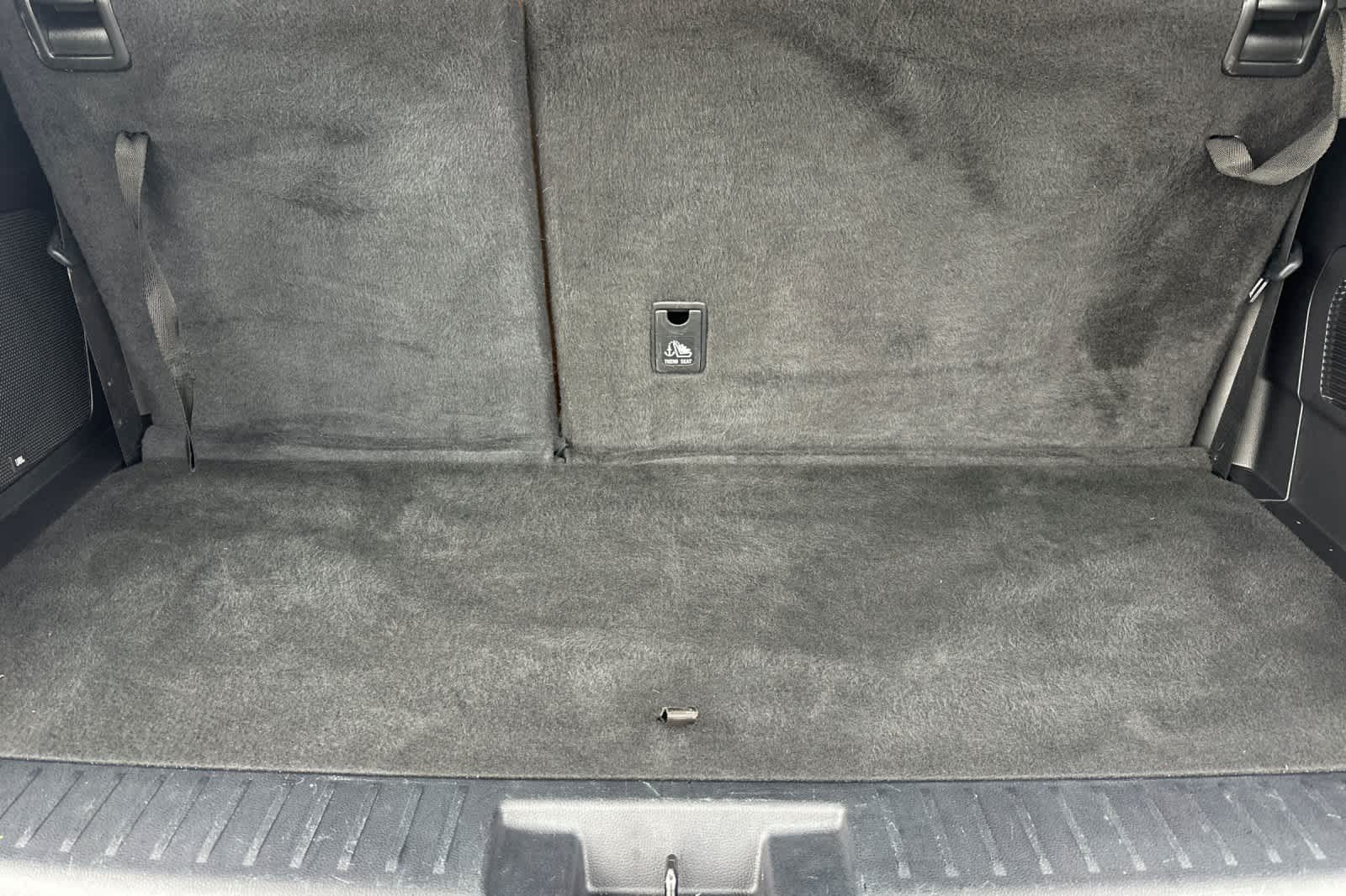 Thumbnail: 2023 Toyota Highlander - 16