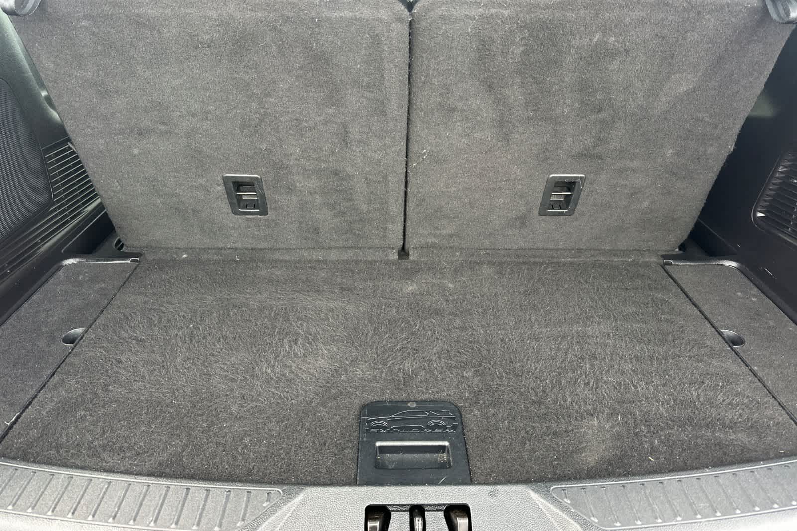 Thumbnail: 2020 Ford Explorer - 16