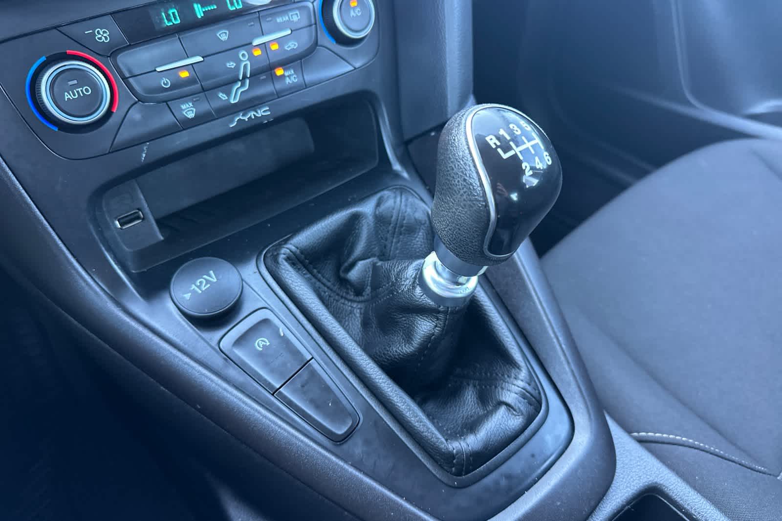 Thumbnail: 2018 Ford Focus - 20