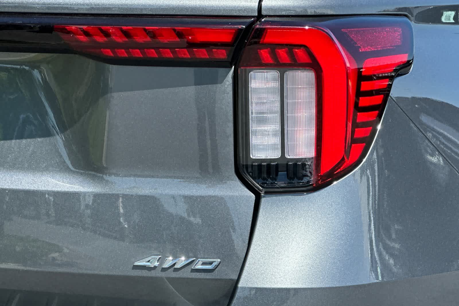 Thumbnail: 2025 Ford Explorer - 29