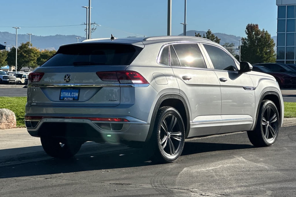 Used 2022 Volkswagen Atlas Cross Sport 2.0T SEL R-Line SUV