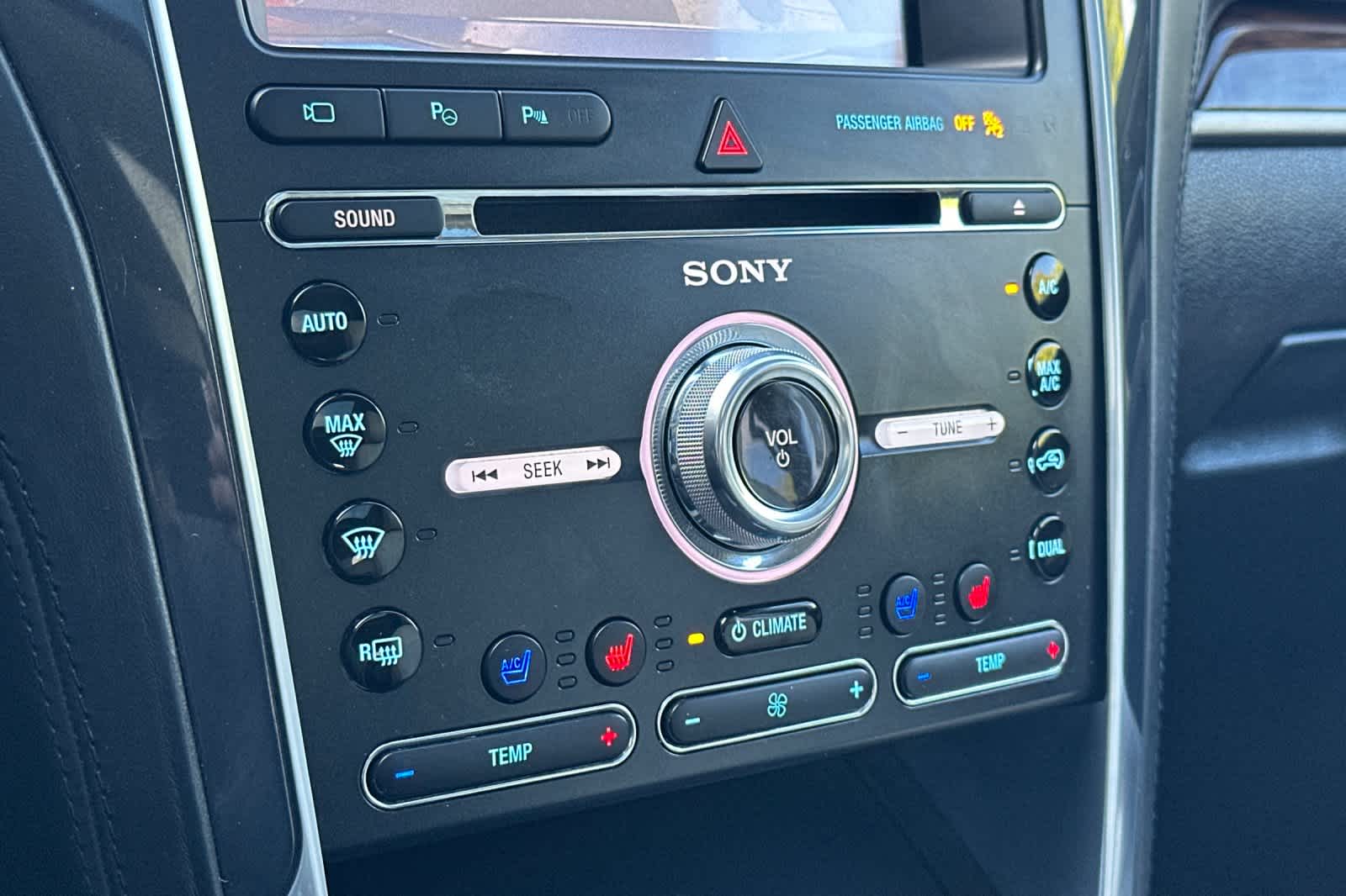 Thumbnail: 2017 Ford Explorer - 23