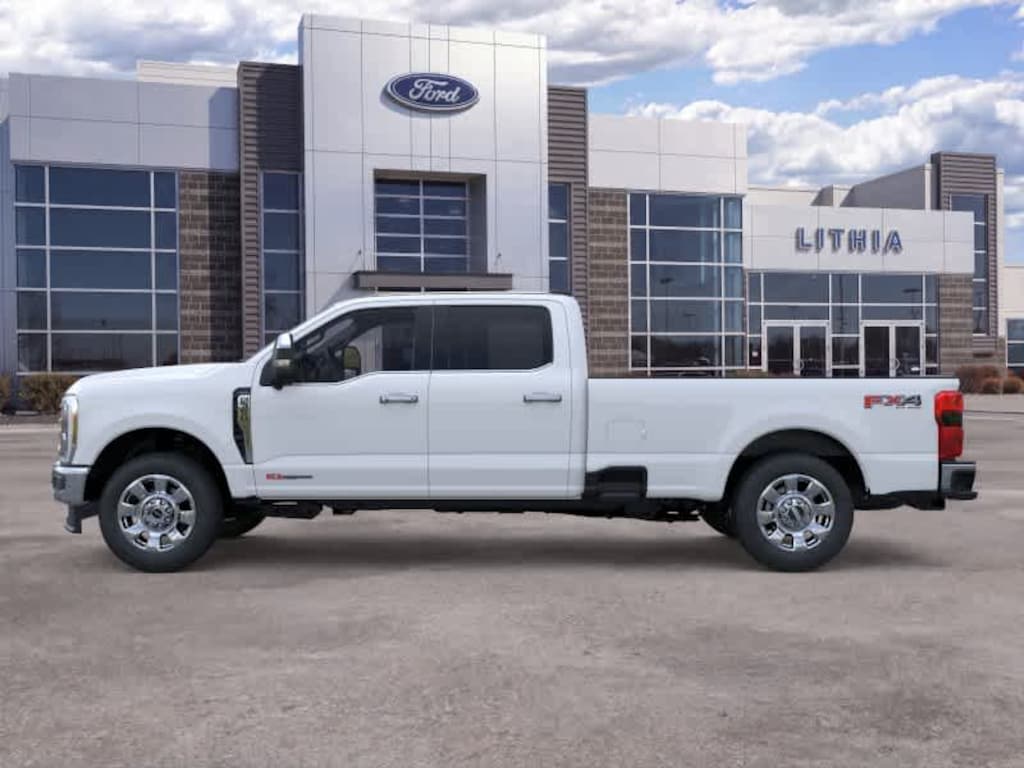 New 2026 Ford F-350 Lariat Truck