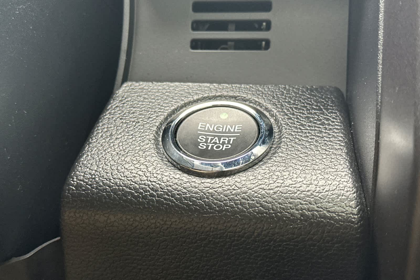 Thumbnail: 2021 Ford Expedition - 23