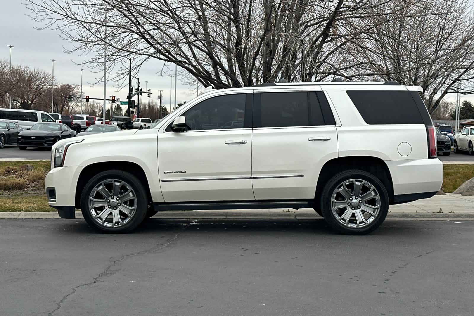 Thumbnail: 2015 GMC Yukon - 5
