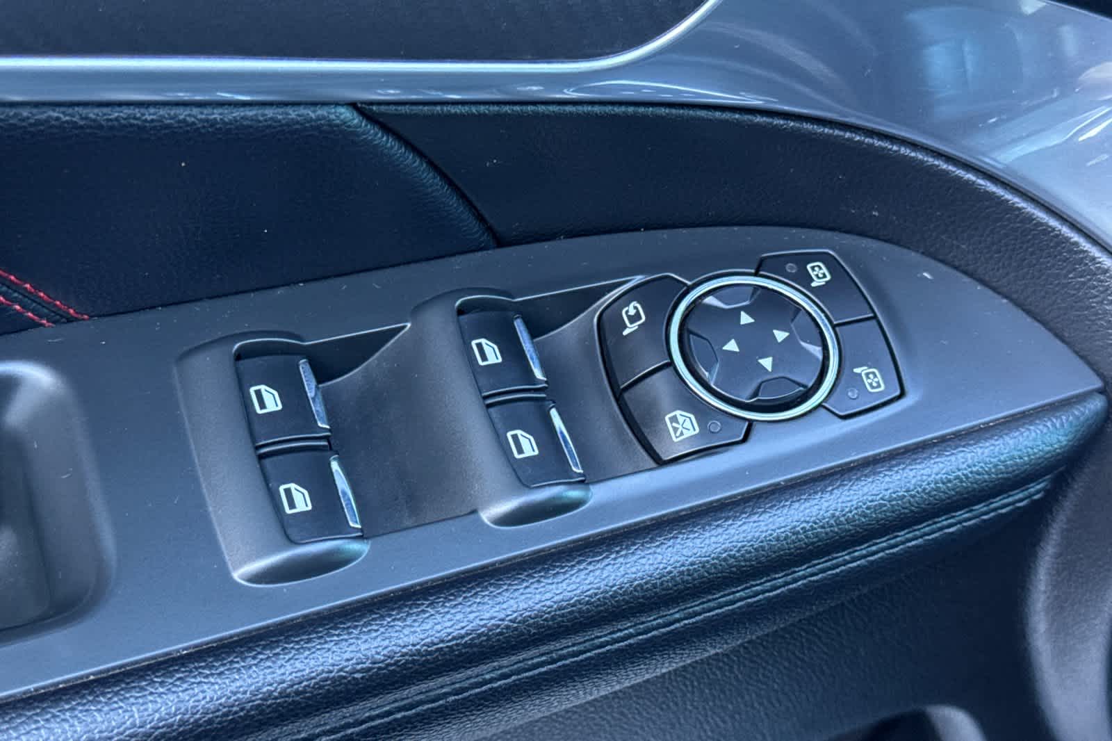 Thumbnail: 2017 Ford Explorer - 13