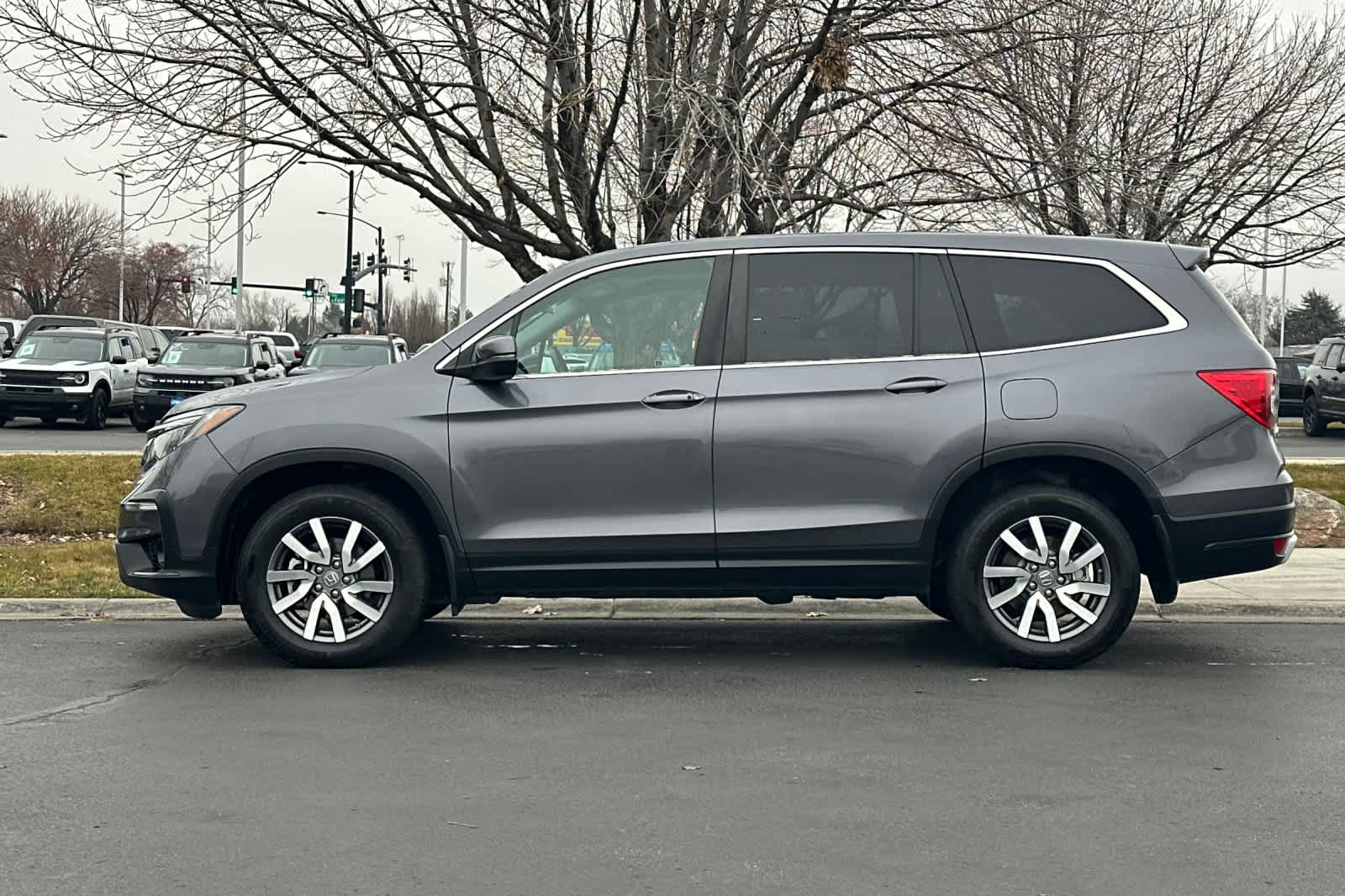 Thumbnail: 2019 Honda Pilot - 5
