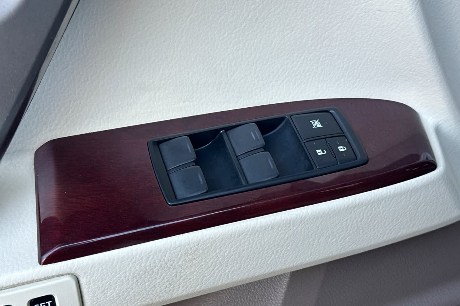 Thumbnail: 2019 Lexus GX - 13