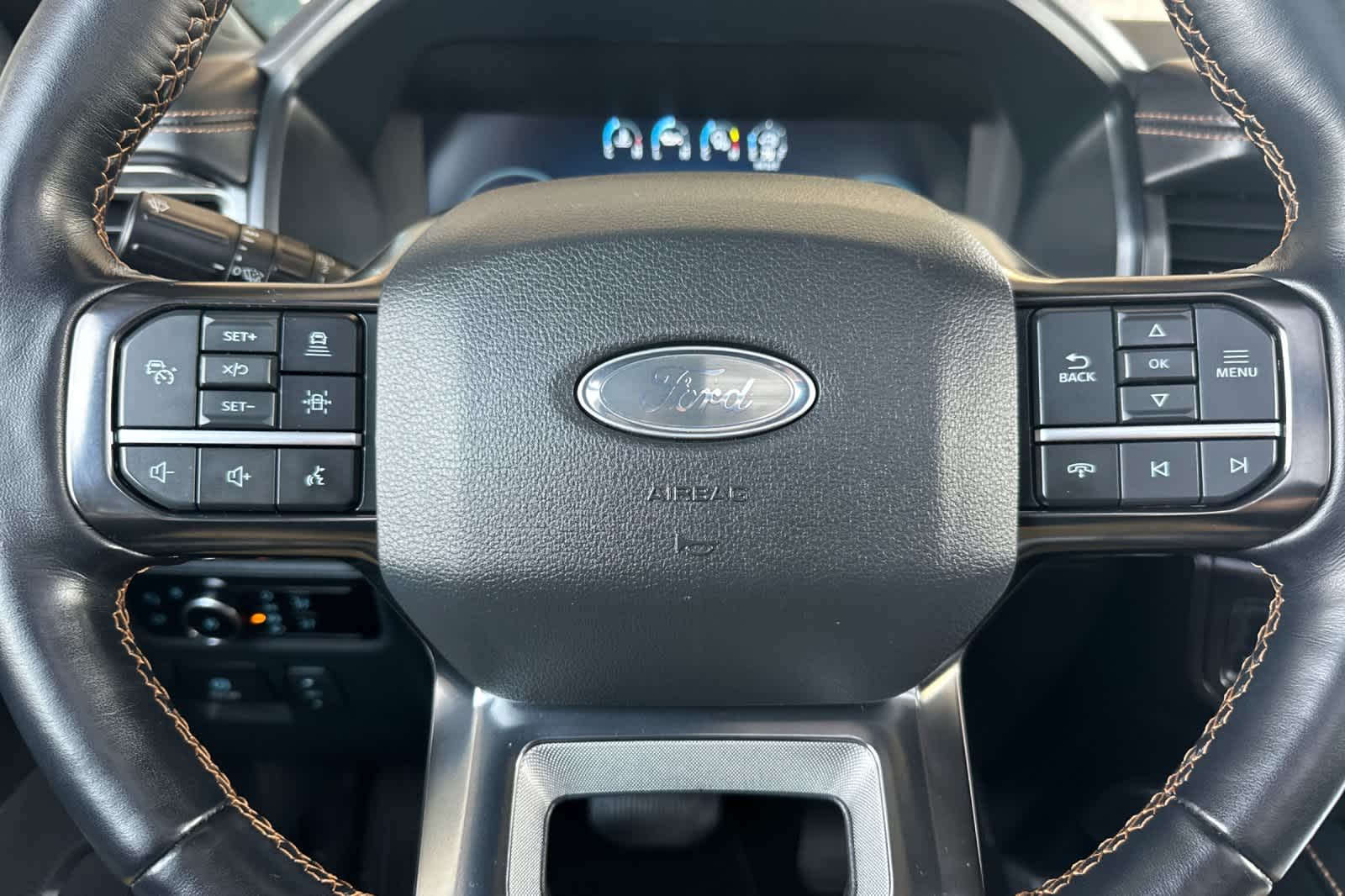 Thumbnail: 2023 Ford Expedition - 25