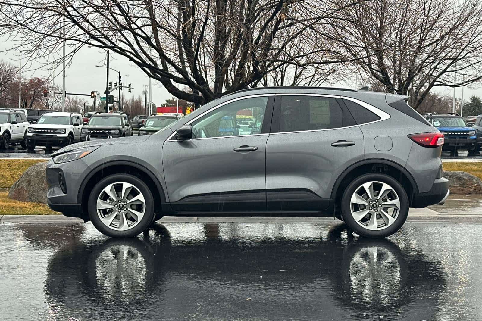 Thumbnail: 2025 Ford Escape - 5