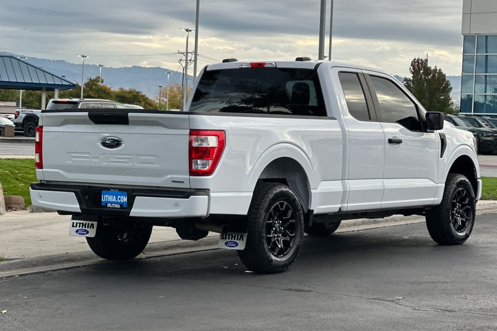 2023 Ford F-150 STX photo 2