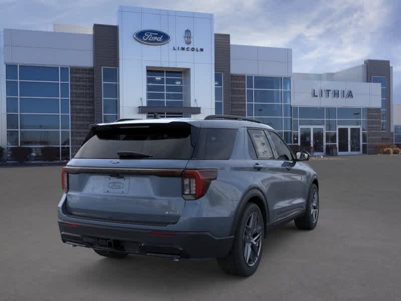 Thumbnail: 2026 Ford Explorer - 8