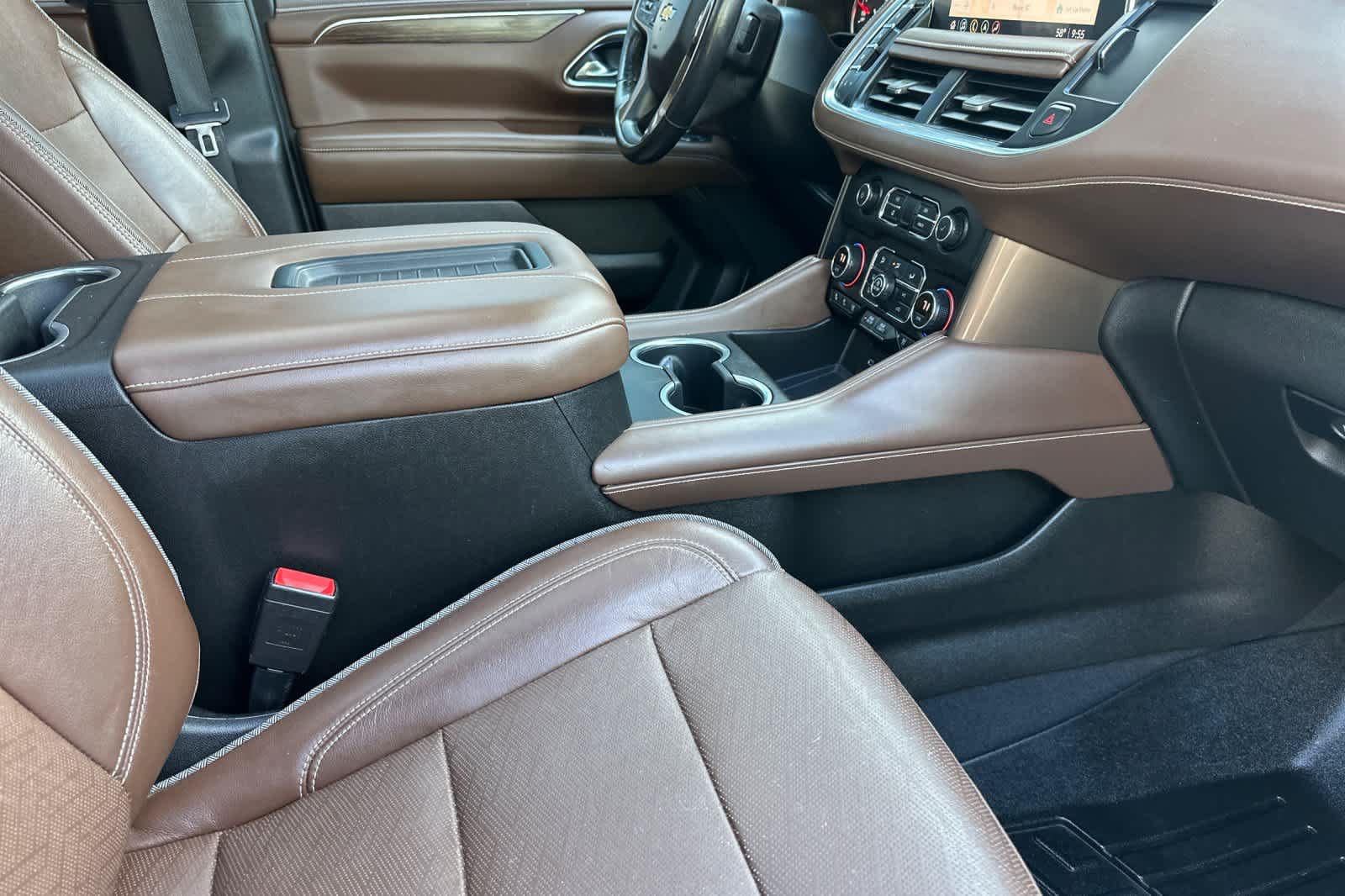 Thumbnail: 2021 Chevrolet Tahoe - 17