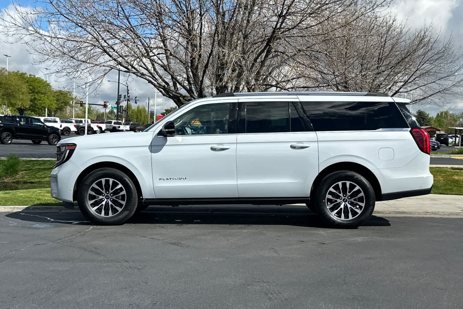 Thumbnail: 2025 Ford Expedition MAX - 5