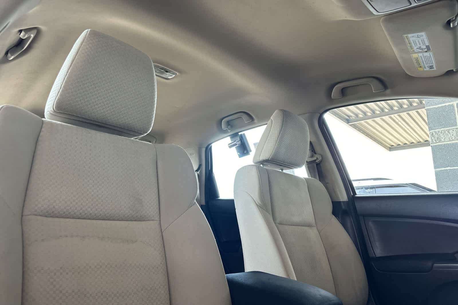 2016 Honda CR-V LX 17