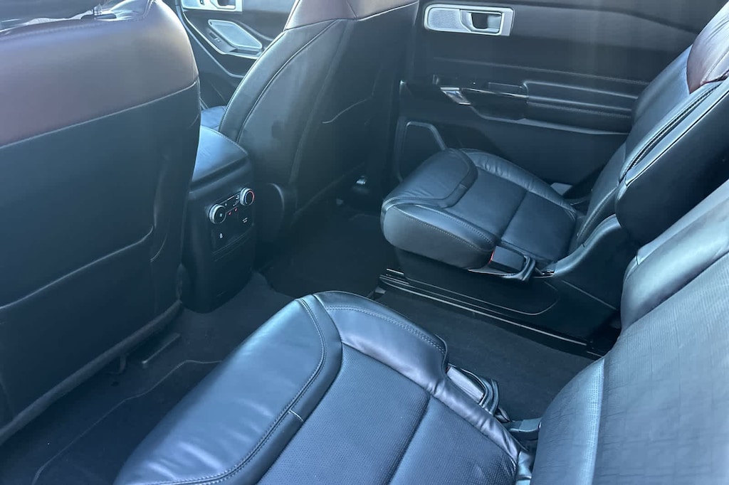 Certified 2023 Ford Explorer Platinum SUV