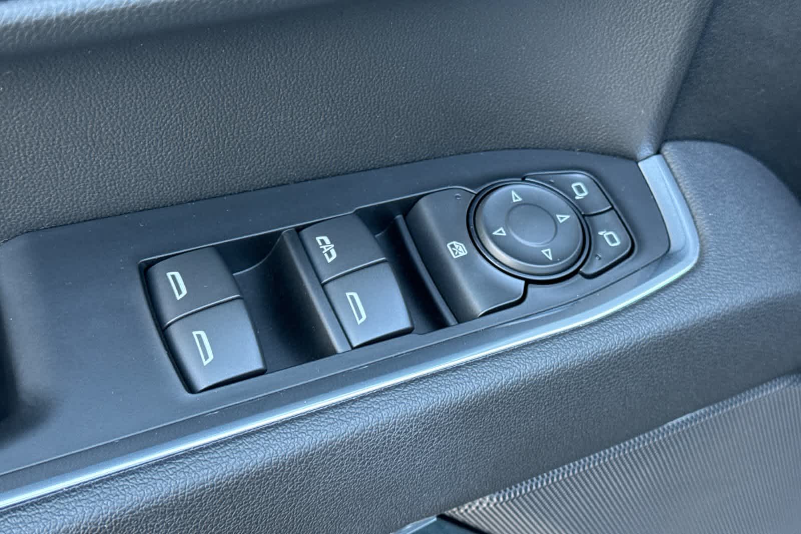 Thumbnail: 2025 GMC Sierra 1500 - 13