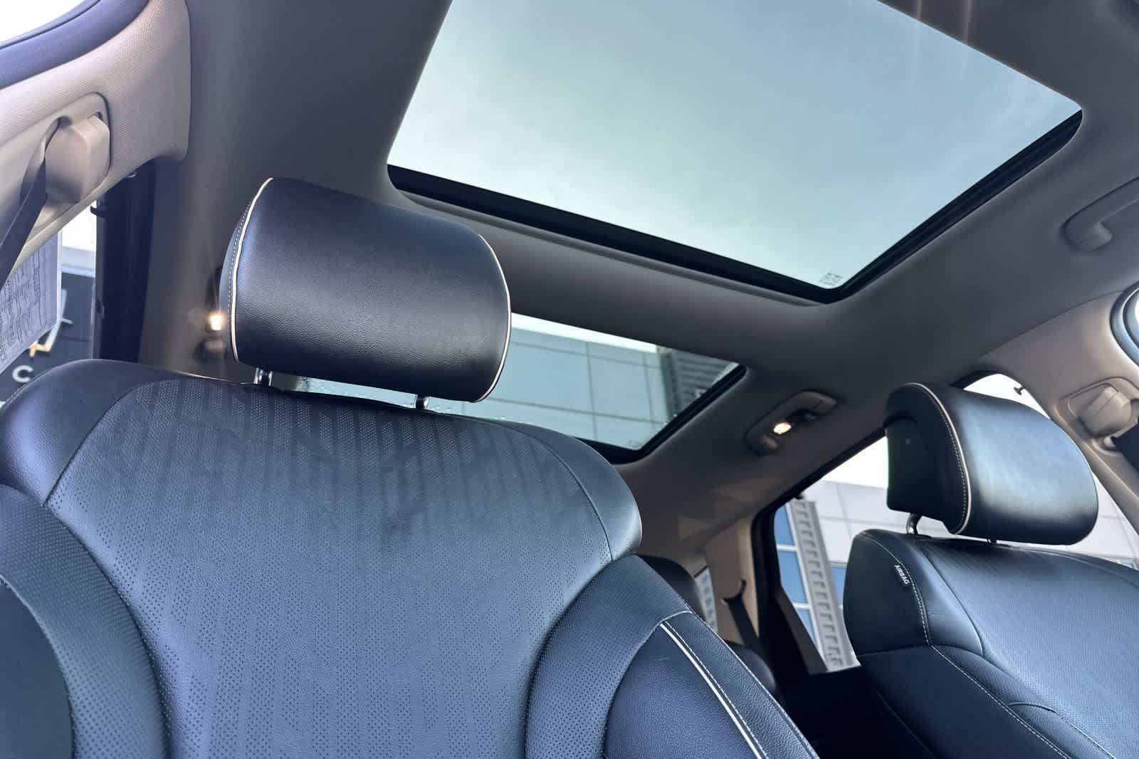 Thumbnail: 2021 Genesis GV80 - 17