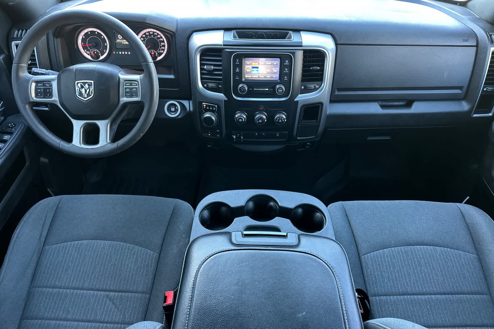 Thumbnail: 2022 RAM 1500 Classic - 3