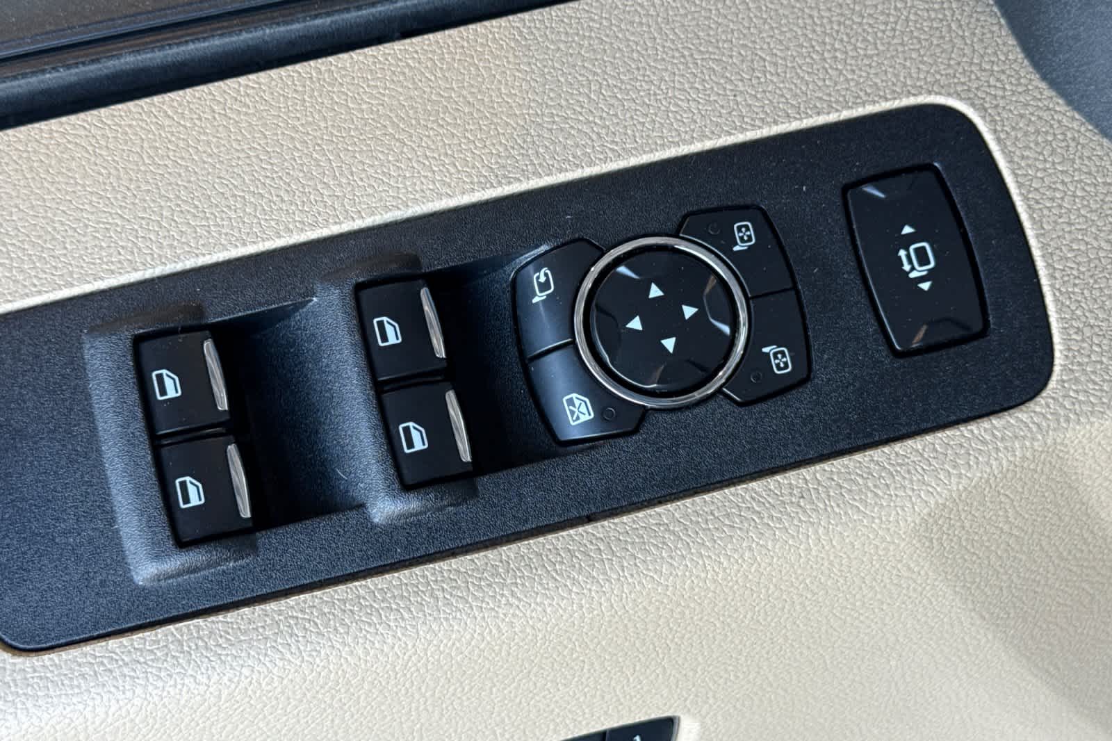 Thumbnail: 2017 Ford F-250 - 13