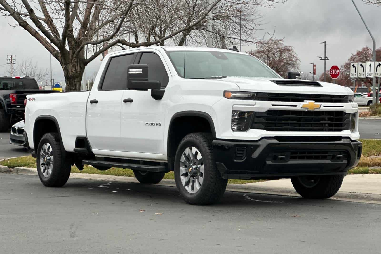 Thumbnail: 2026 Chevrolet Silverado 2500 - 9