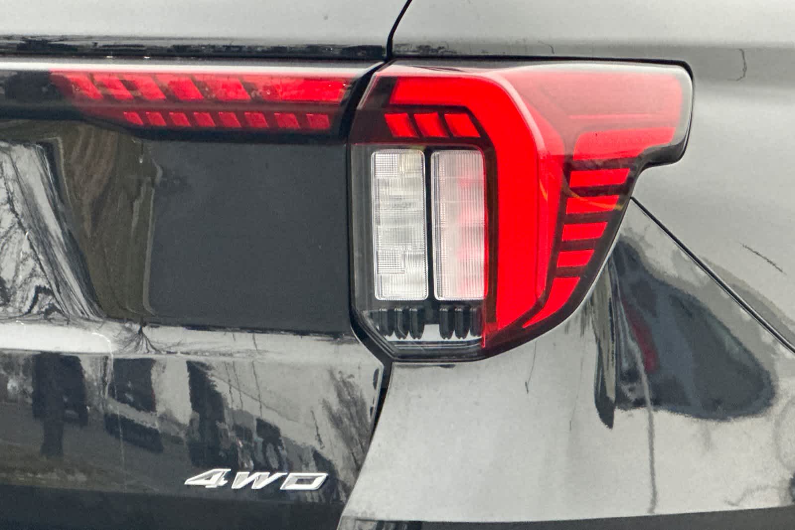 Thumbnail: 2025 Ford Explorer - 29