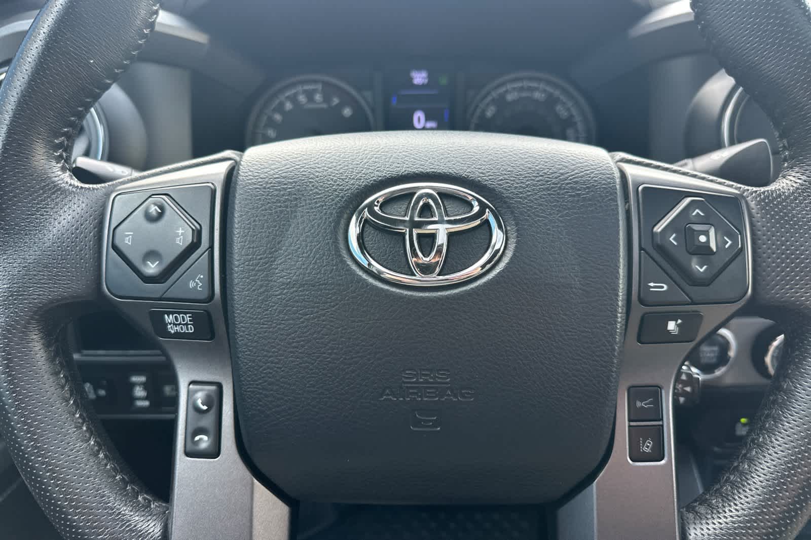 Thumbnail: 2019 Toyota Tacoma - 23