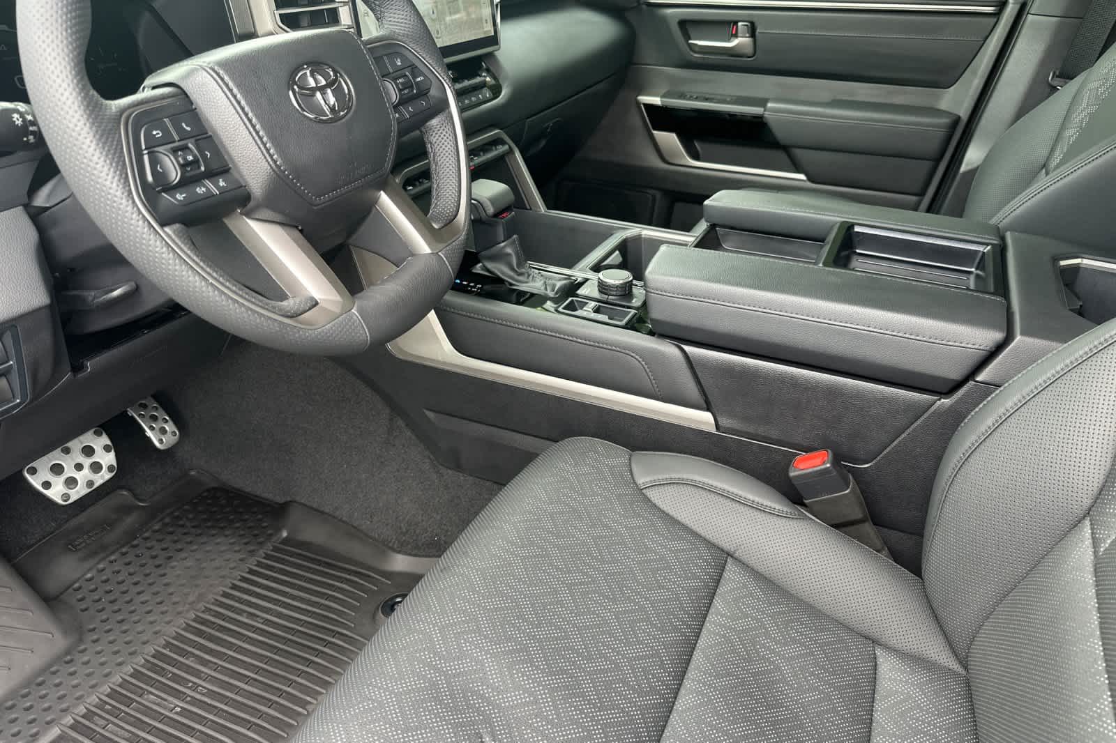 Thumbnail: 2025 Toyota Tundra - 11