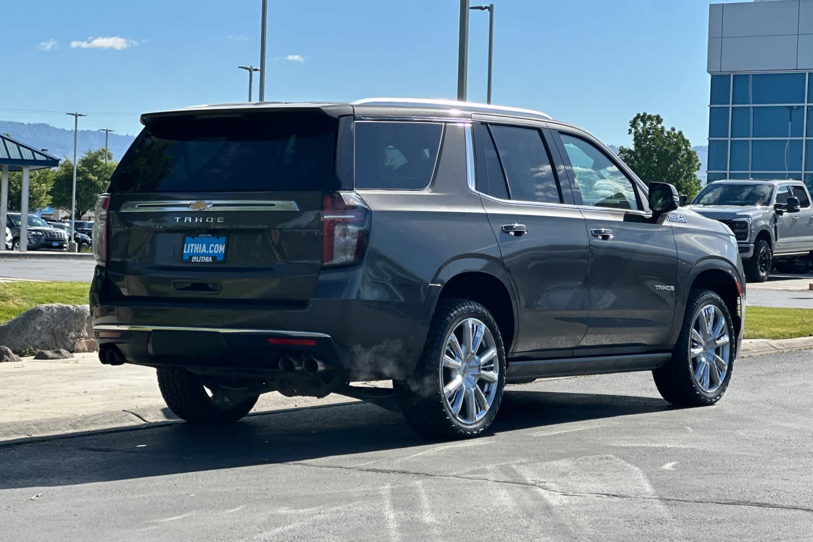 Thumbnail: 2021 Chevrolet Tahoe - 2