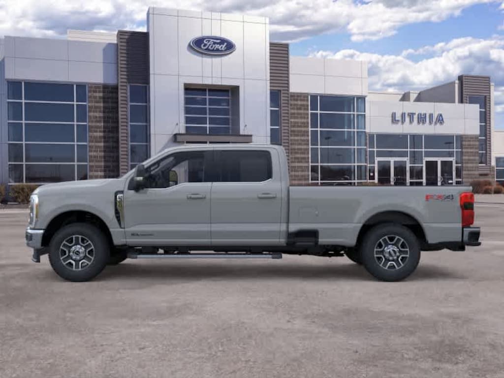 New 2026 Ford F-350 Lariat Truck