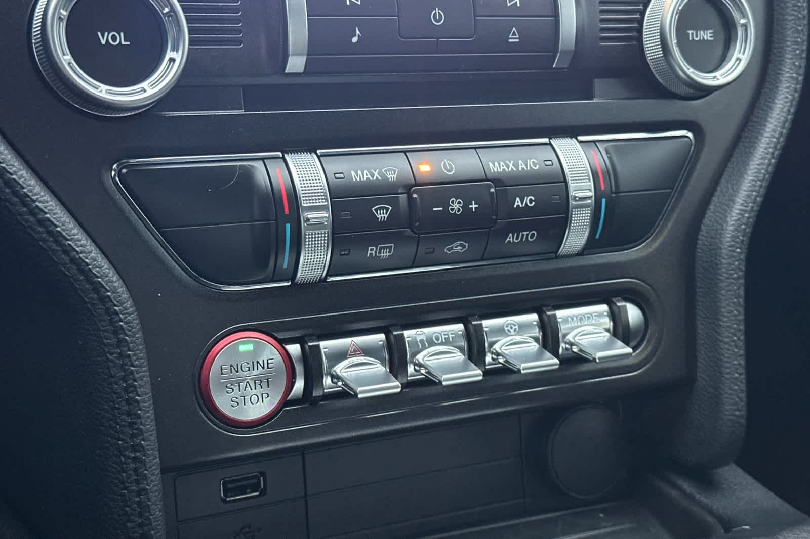 Thumbnail: 2019 Ford Mustang - 20