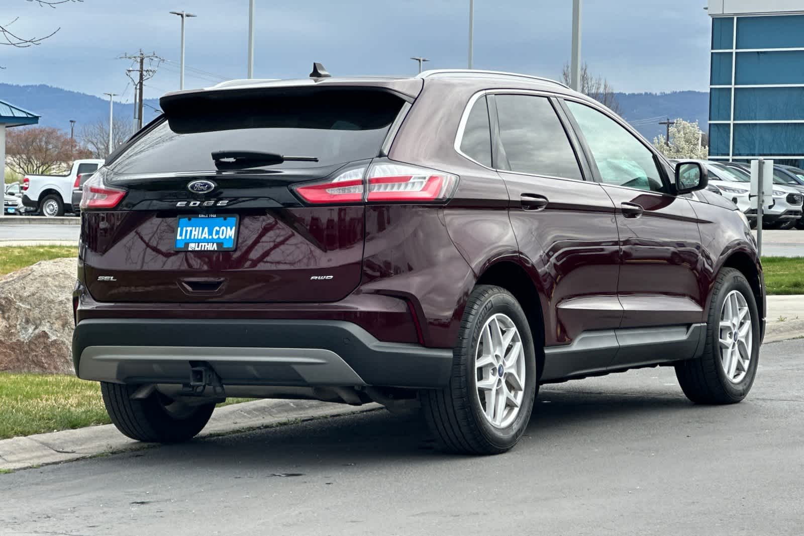 Thumbnail: 2022 Ford Edge - 2