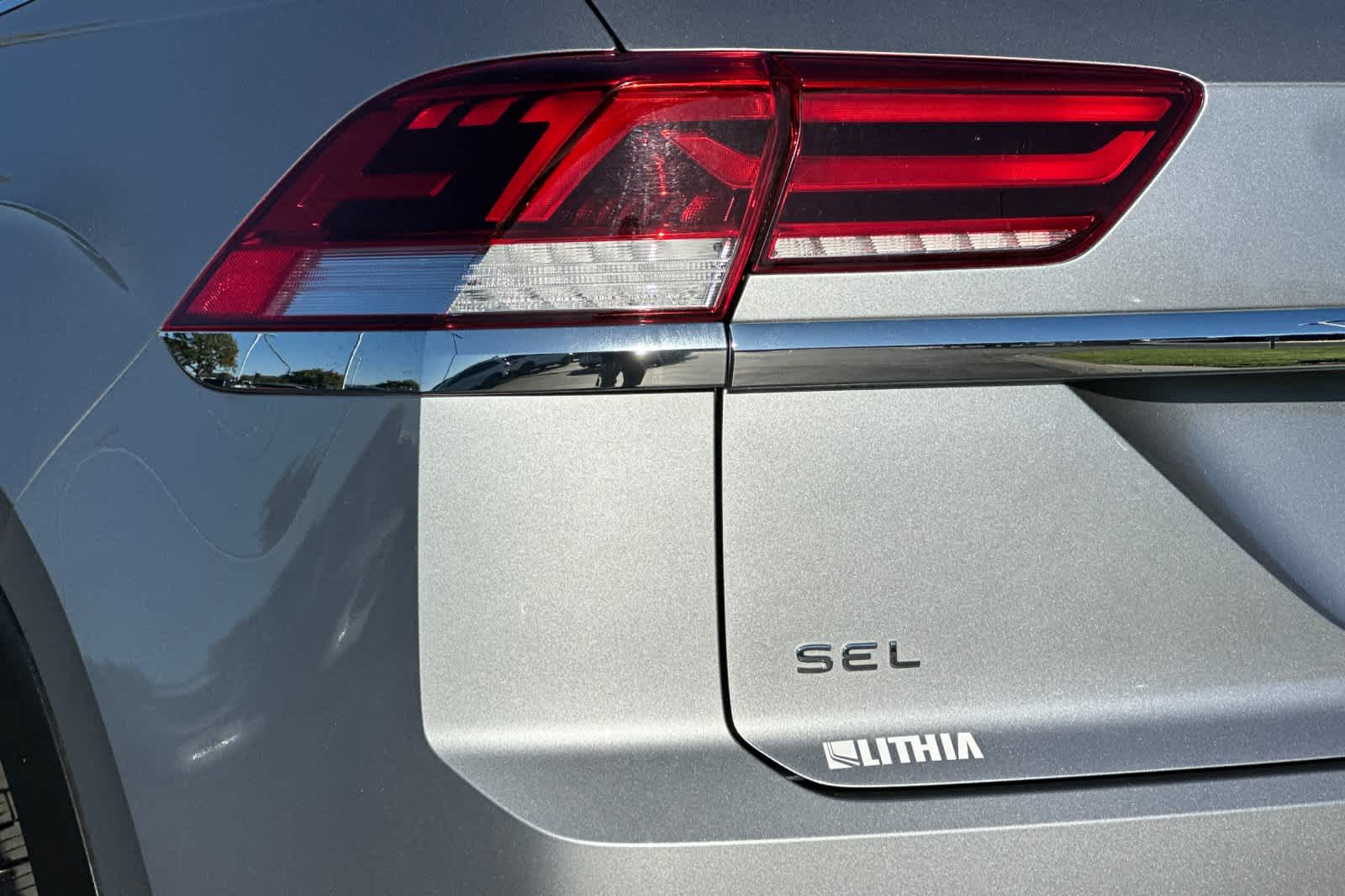 Thumbnail: 2022 Volkswagen Atlas - 27