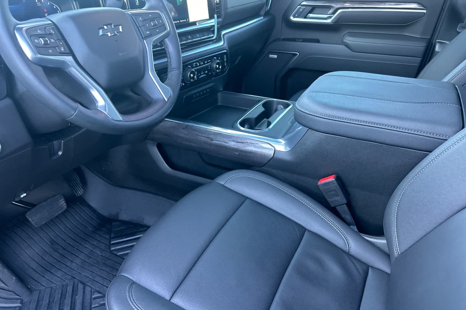 Thumbnail: 2025 Chevrolet Silverado 2500 - 11