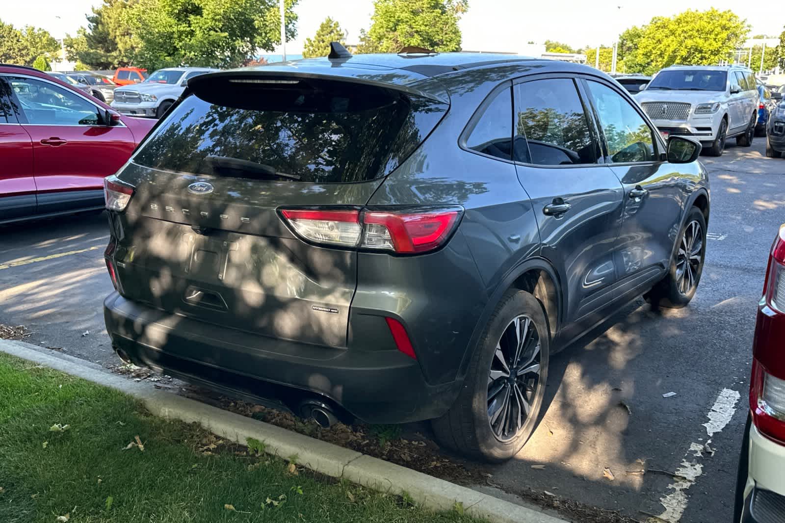 Thumbnail: 2022 Ford Escape - 2