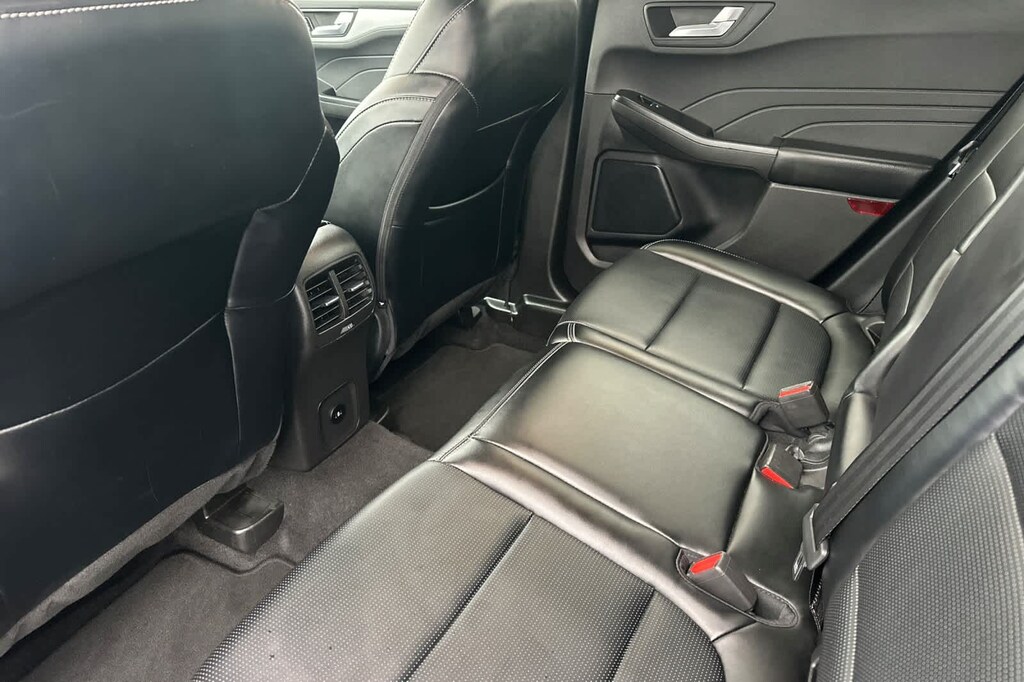 Certified 2025 Ford Escape Platinum SUV