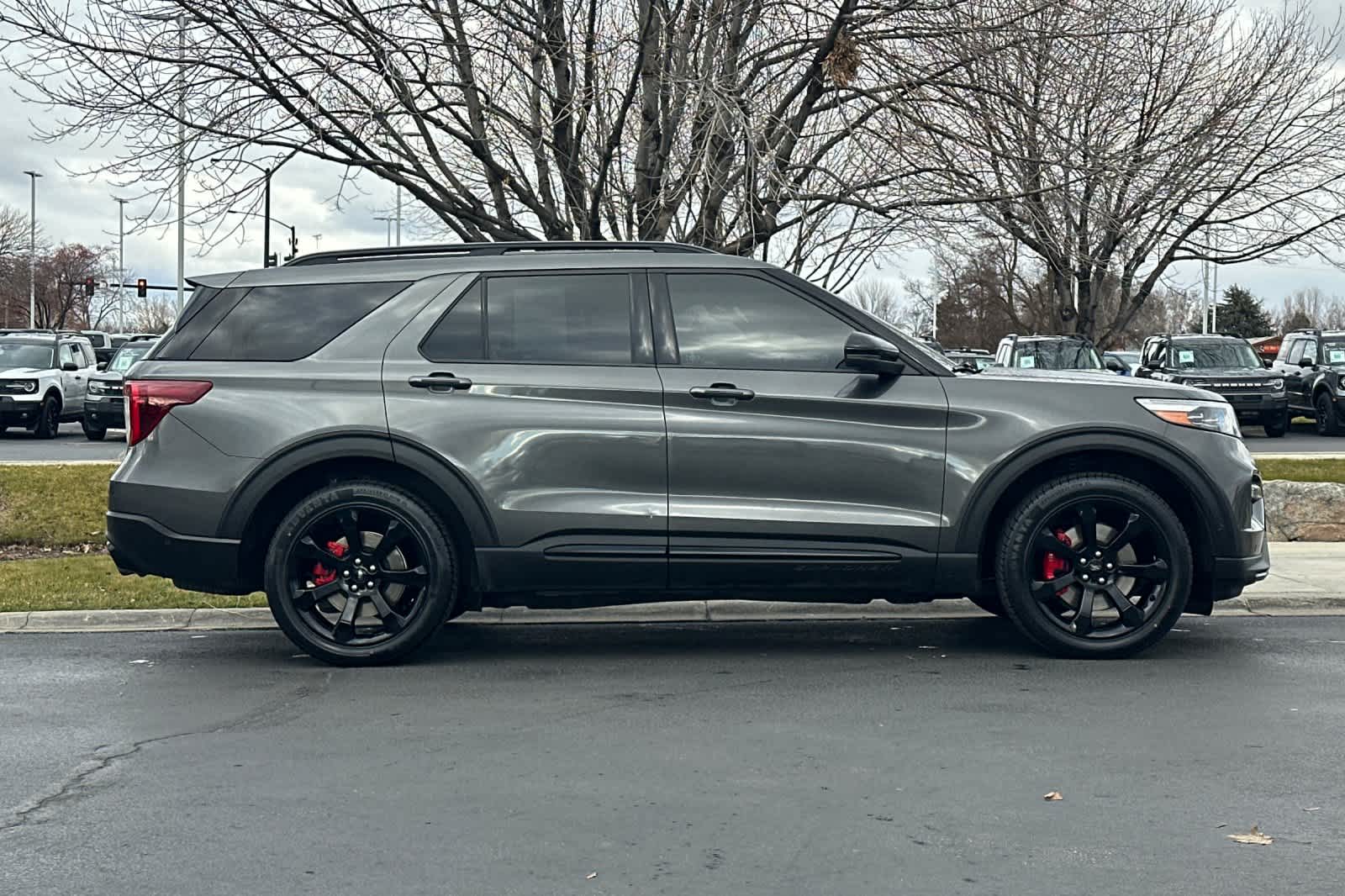 Thumbnail: 2020 Ford Explorer - 8