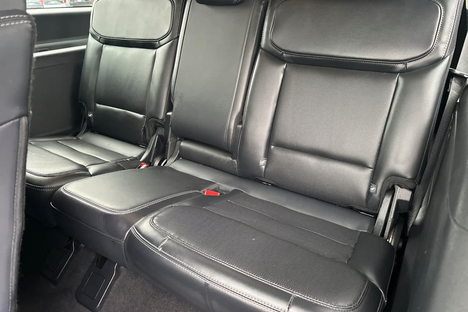 Thumbnail: 2025 Ford Expedition MAX - 15