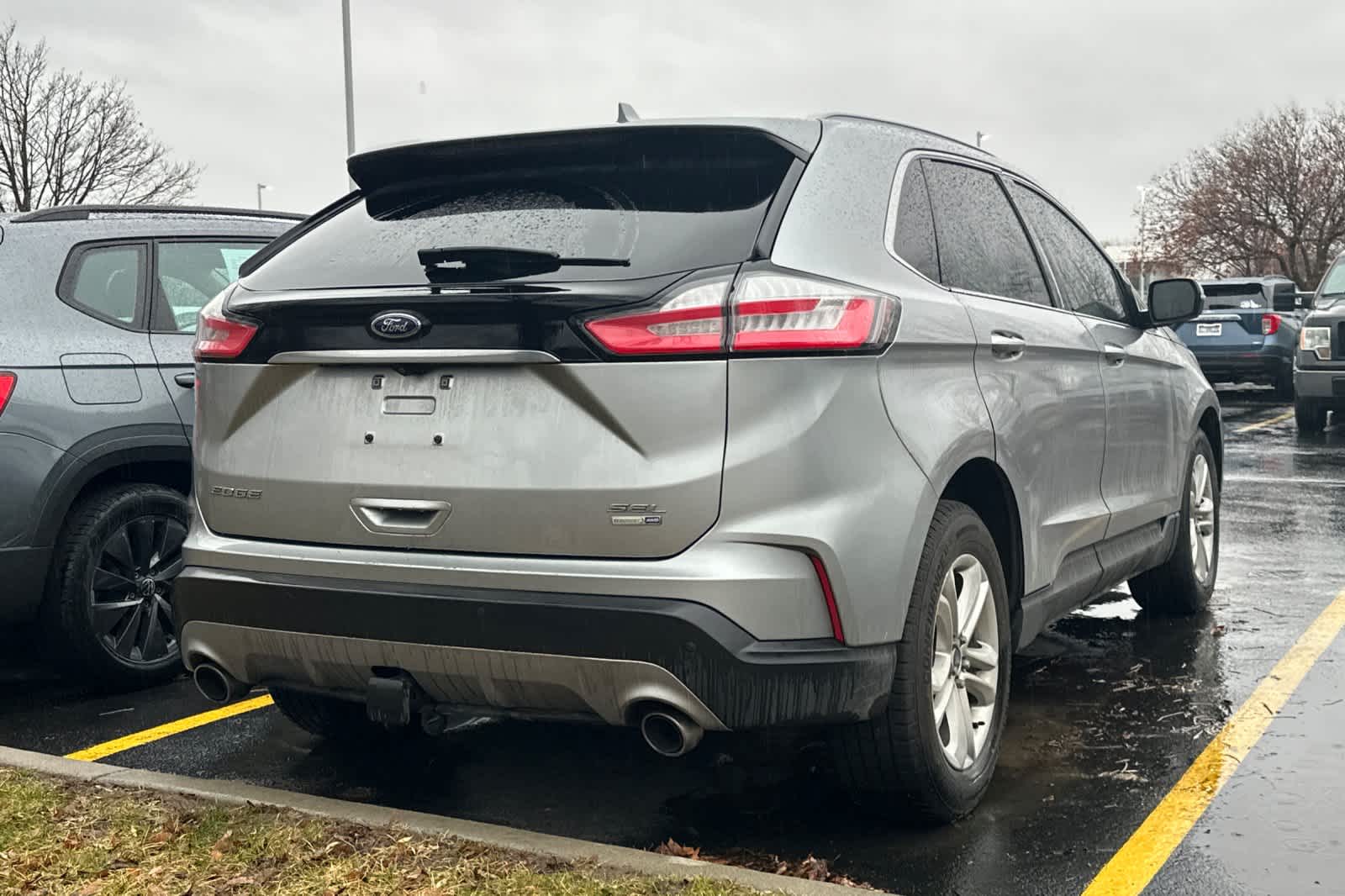 Thumbnail: 2020 Ford Edge - 2