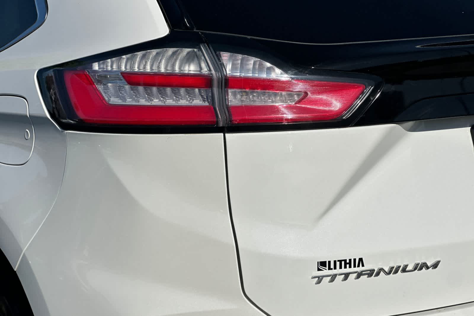 Thumbnail: 2022 Ford Edge - 27
