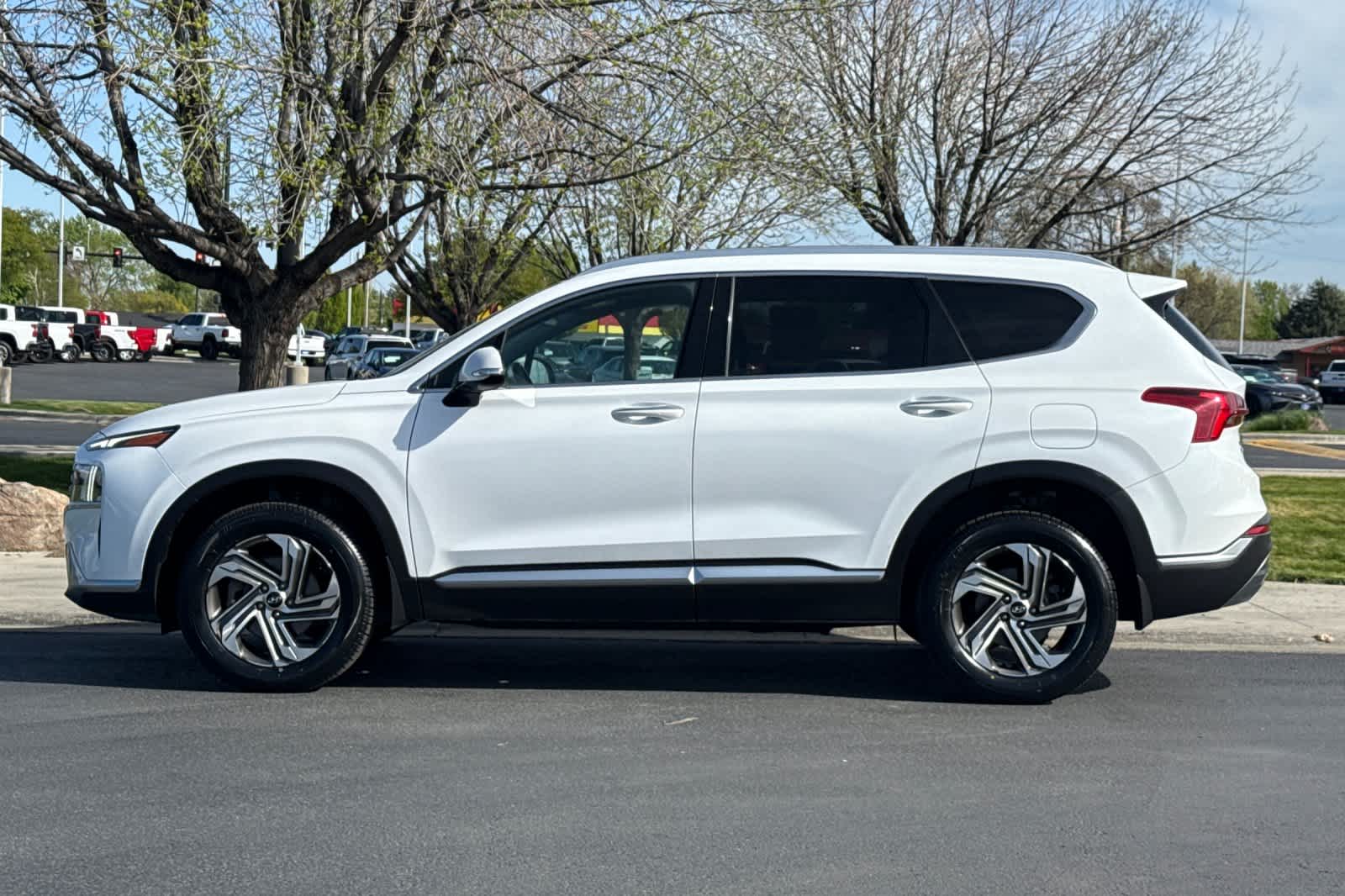 Thumbnail: 2021 Hyundai Santa Fe - 5