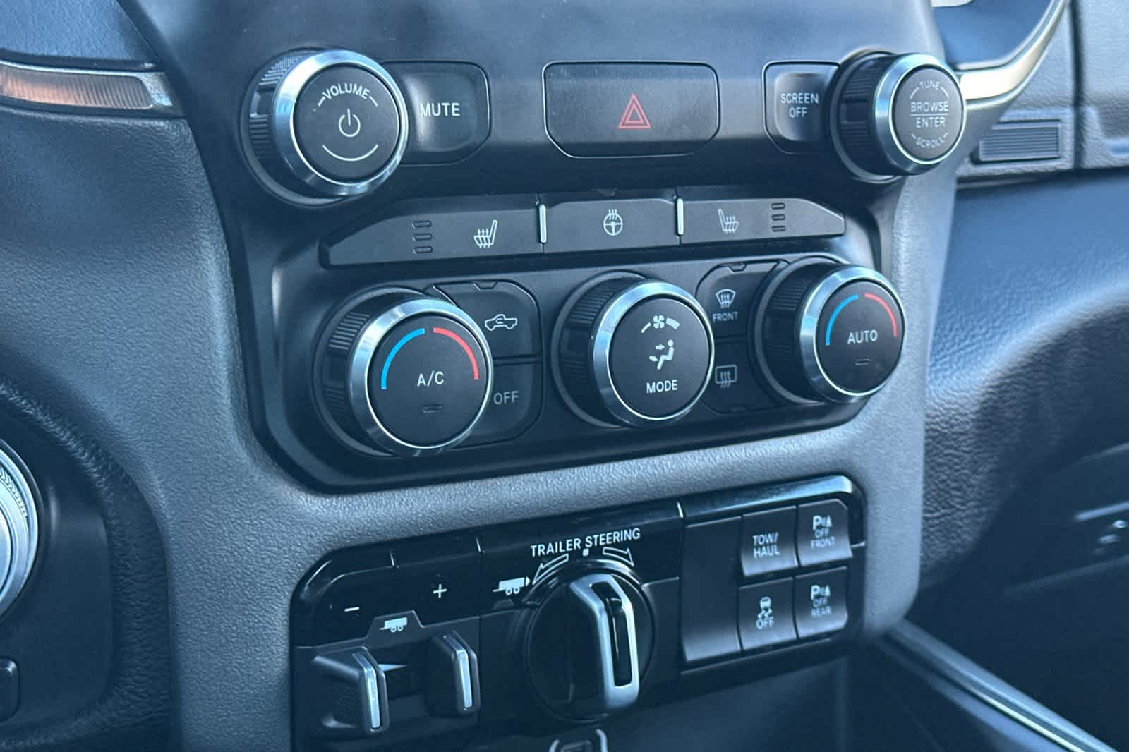 Thumbnail: 2022 RAM 1500 - 19