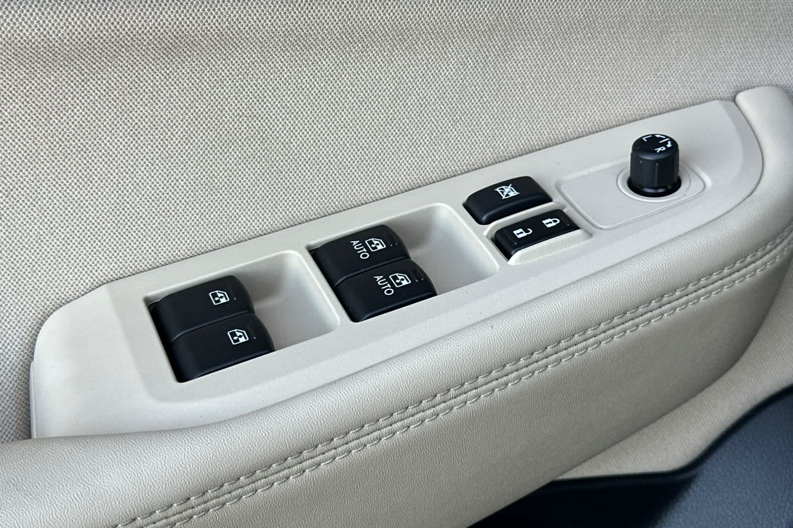 Thumbnail: 2018 Subaru Outback - 13