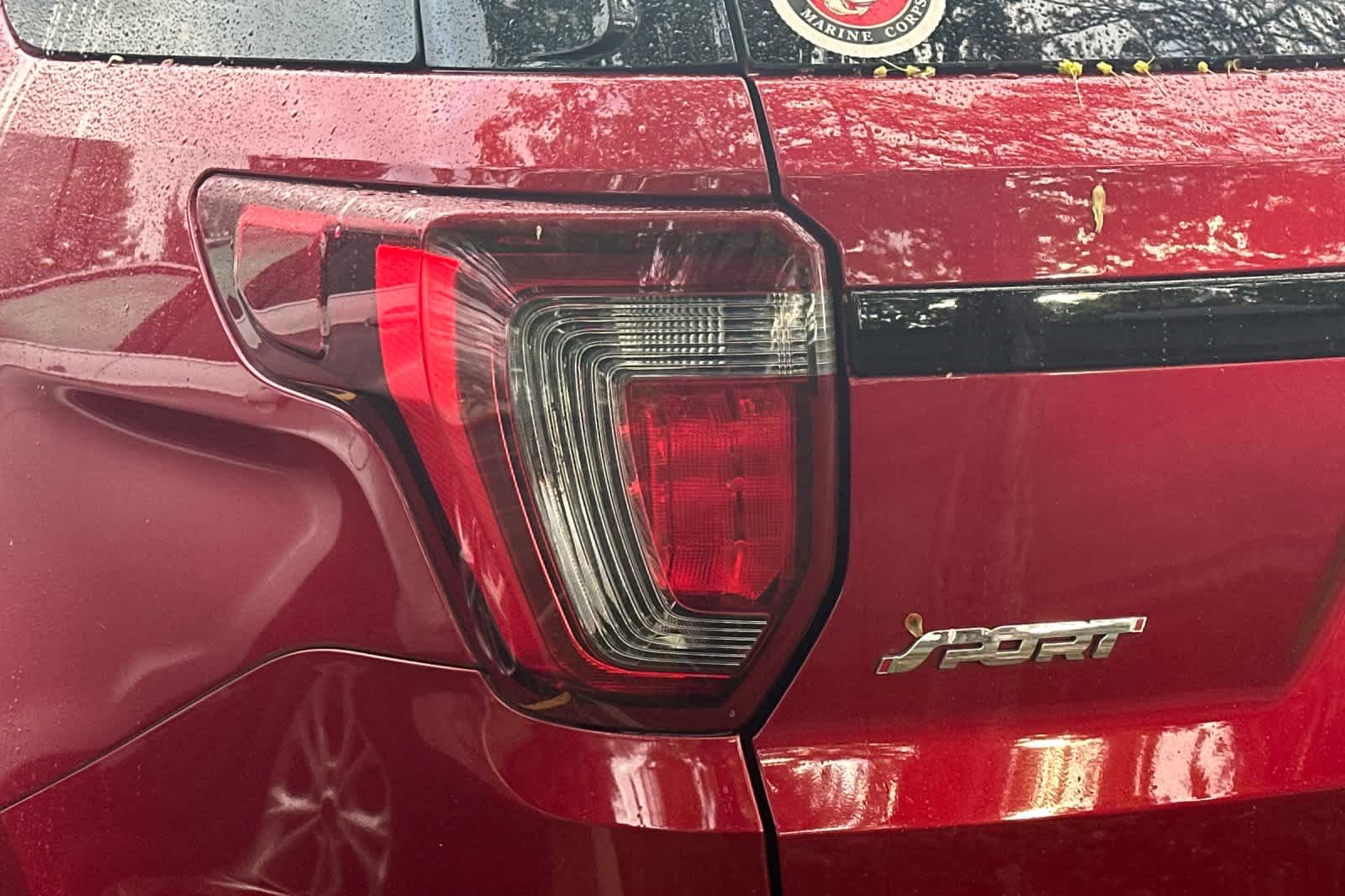 Thumbnail: 2018 Ford Explorer - 10