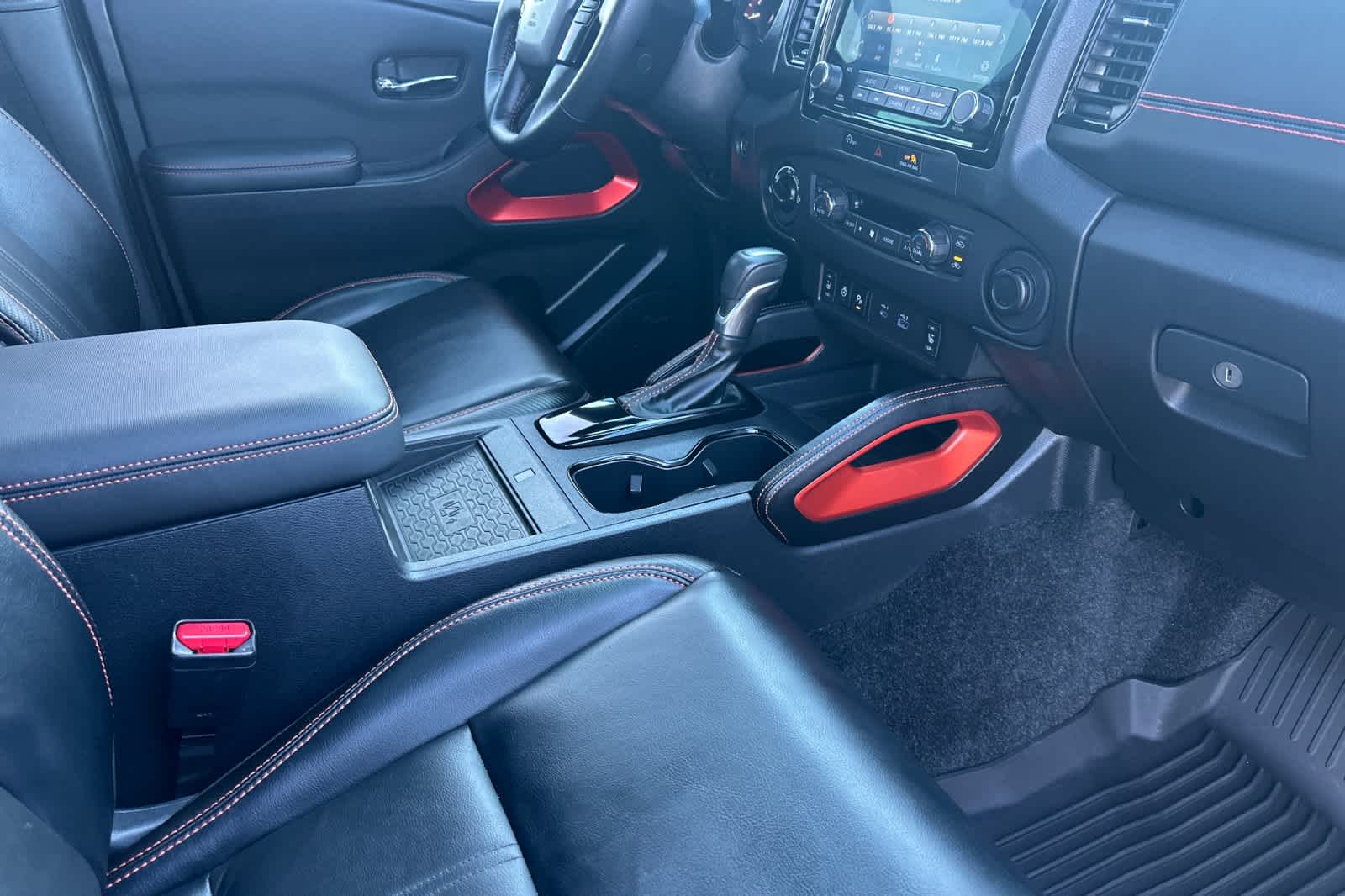 Thumbnail: 2023 Nissan Frontier - 15